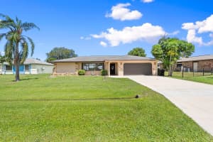 1691 SE Mistletoe Street, Port Saint Lucie, FL 34983 Sold 08/01/25