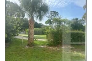 9197 Se Deerberry Place, Jupiter