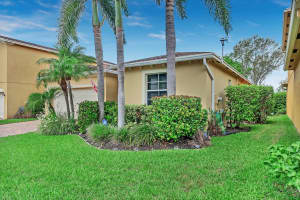 805 Quartz Terrace, West Palm Beach, FL 33413 - MLS#R11104254