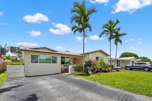 5511 Van Buren Street, Hollywood, FL 33021 - MLS#R11104256