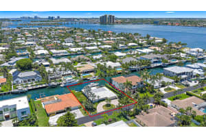1071 Gulfstream Way, Singer Island, FL 33404 - MLS#R11104257