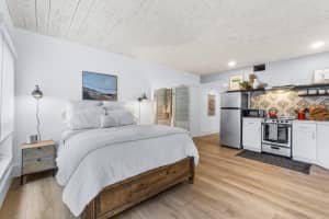 11863 Wimbledon Circle 444, Wellington