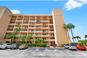 6866 Huntington Lane 707, Delray Beach