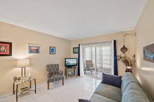 1111 Lake Terrace 105, Boynton Beach, FL 33426 Sold 11/26/25