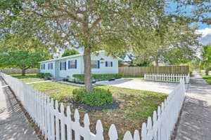201 SW 11th Avenue, Delray Beach, FL 33444 Sold 08/15/25