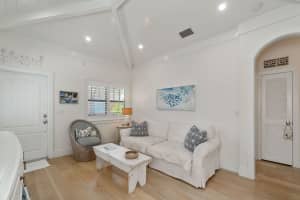 2225 S Ocean Boulevard 2, Delray Beach, FL 33483 - MLS#R11104403