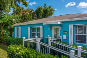 1940 NE 2nd Street, Deerfield Beach, FL 33441 - MLS#R11104435