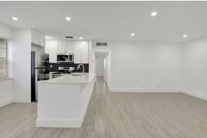 126 Burgundy C, Delray Beach, FL 33484 - MLS#R11104443