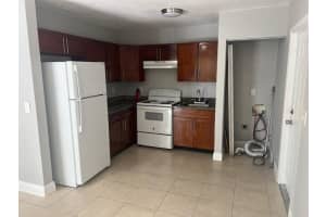 1713 NE 3rd Avenue, Delray Beach, FL 33444 - MLS#R11104476