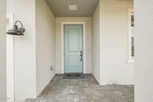 5689 Hampton Park Circle, Vero Beach, FL 32966 Sold 09/29/25