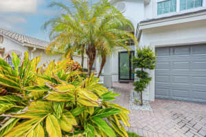 4814 Modern Drive, Delray Beach, FL 33445 Sold 08/14/25