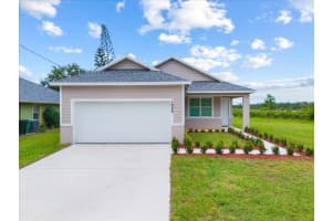 1926 SW Dreyfuss Boulevard, Port St Lucie, FL 34953 - MLS#R11104513