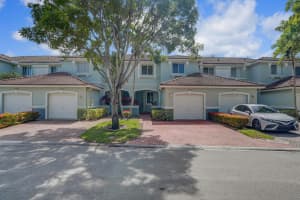 2005 Oakhurst Way, Riviera Beach, FL 33404 - MLS#R11104533