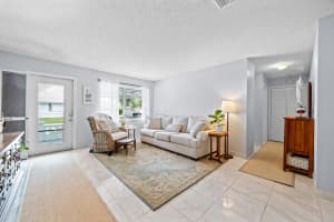 2012 SW 18th Drive, Boynton Beach, FL 33426 - MLS#R11104540