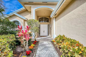 8300 Bob O Link Drive, West Palm Beach, FL 33412 - MLS#R11104554