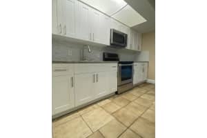 184 SE 10th Street, Deerfield Beach, FL 33441 - MLS#R11104562