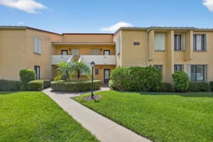 5335 SE Miles Grant Road 102, Stuart, FL 34997 - MLS#R11104583