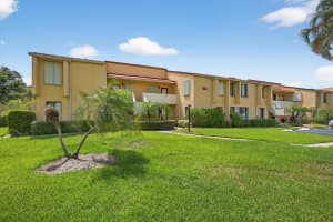 5335 SE Miles Grant Road 102, Stuart, FL 34997 - MLS#R11104583