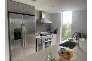 1133 102nd Street 403, Bay Harbor Islands, FL 33154 - MLS#R11104584