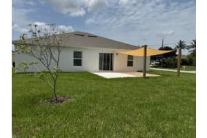591 SW Halifax Avenue, Port Saint Lucie, FL 34953 - MLS#R11104626