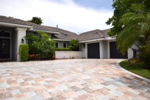 7681 NE Morningside Terrace, Boca Raton, FL 33487 - MLS#R11104709