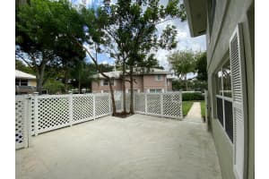1919 Stratford Way, West Palm Beach, FL 33409 - MLS#R11104736