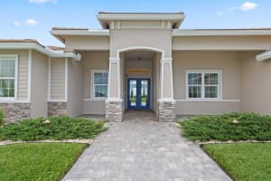 5901 SW Saddlebrook Lane, Palm City, FL 34990 - MLS#R11104743