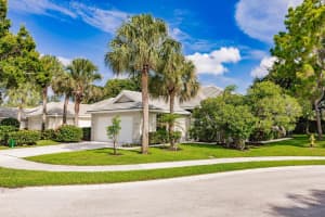 1082 Bedford Avenue, Palm Beach Gardens