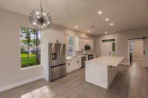 1082 Bedford Avenue, Palm Beach Gardens, FL 33403 - MLS#R11104748