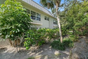 900 Jasmine Lane 102b, Vero Beach, FL 32963 Sold 11/12/25