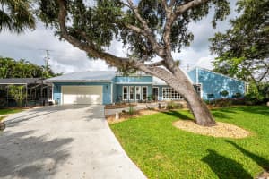 2 Palm Court, Sewalls Point, FL 34996 Sold 10/02/25