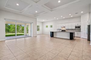 127 Shores Pointe Drive, Jupiter, FL 33458 Sold 09/05/25