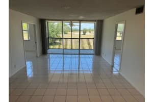 5280 Nw 2nd Avenue 213, Boca Raton