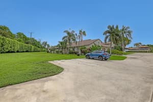 9789 Boca Gardens Circle N A, Boca Raton