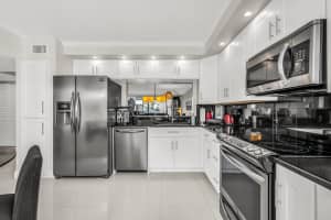 5757 Fairway Park Court 202, Boynton Beach, FL 33437 Sold 08/29/25