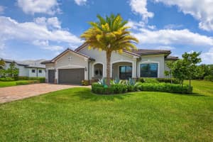 9218 Balsamo Drive, Palm Beach Gardens