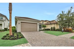 182 SE Calmo Circle, Port Saint Lucie, FL 34984 - MLS#R11105058
