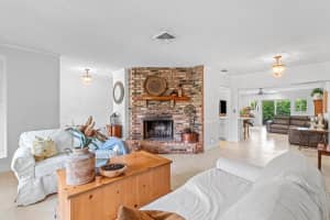 1041 SW 7th Street, Boca Raton, FL 33486 - MLS#R11105063