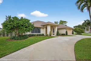 13355 Kingsbury Drive, Wellington, FL 33414 Sold 08/07/25
