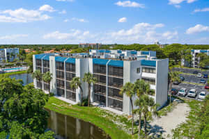 1605 S Us Highway 1 D301 D301, Jupiter, FL 33477 - MLS#R11105091