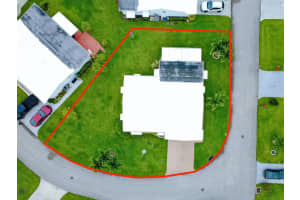810 SW 8 Avenue, Boynton Beach, FL 33426 - MLS#R11105098