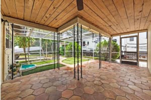 306 S Caloosahatchee Avenue, Jupiter, FL 33458 Sold 08/18/25