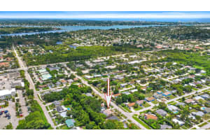 306 S Caloosahatchee Avenue, Jupiter, FL 33458 Sold 08/18/25