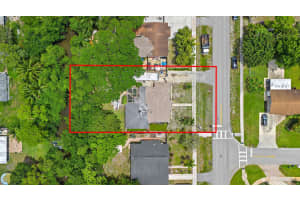 306 S Caloosahatchee Avenue, Jupiter, FL 33458 Sold 08/18/25