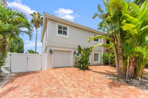 802 Andrews Avenue, Delray Beach, FL 33483 - MLS#R11105128