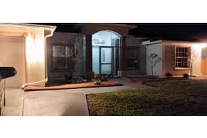611 SW Saragossa Avenue, Port Saint Lucie, FL 34953 - MLS#R11105132