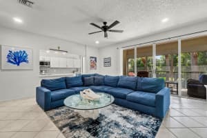 103 Half Moon Circle E2, Hypoluxo