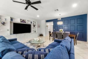 103 Half Moon Circle E2 Hypoluxo, FL 33462 - Off Market