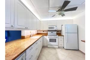 2615 NE 1st Court 303, Boynton Beach, FL 33435 - MLS#R11105174