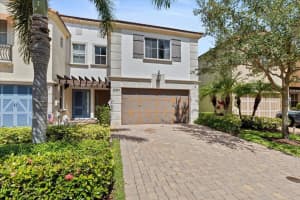 2061 Foxtail View Court, West Palm Beach, FL 33411 - MLS#R11105193